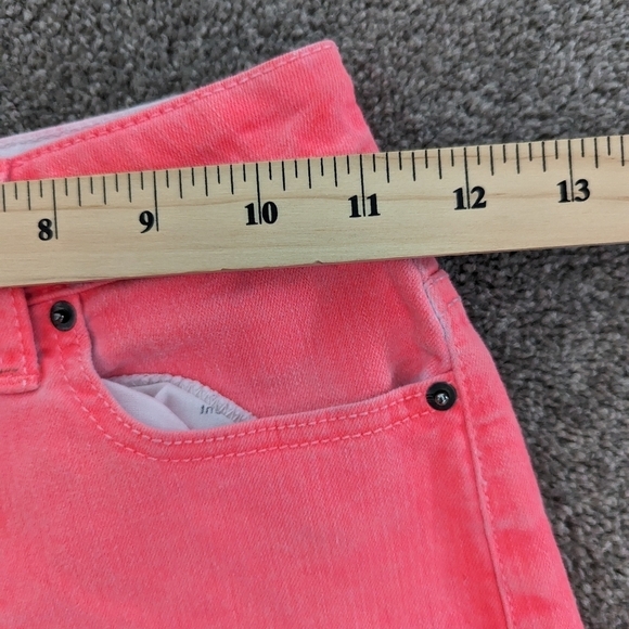 Bdg high rise cheeky neon pink and white tie dye denim jean shorts waist 25 - Picture 5 of 10